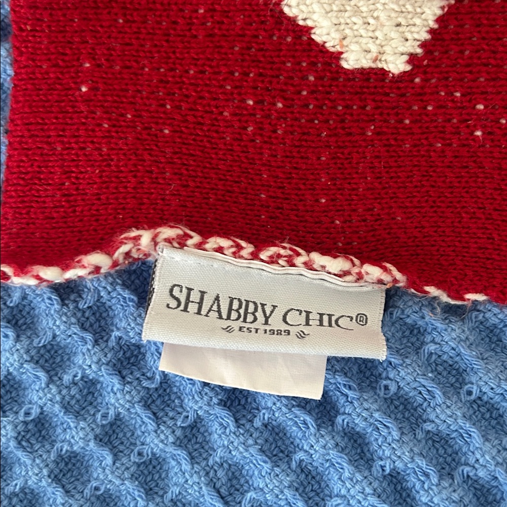 Shabby Chic sweater throw blanket with hearts 
50x60 
Excellent condition - Picture 2 of 8
